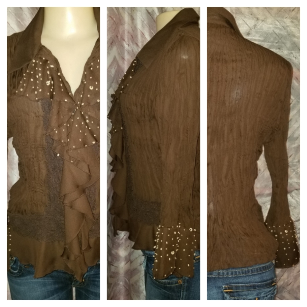 S.L.B. Petite size Large ruffled blouse